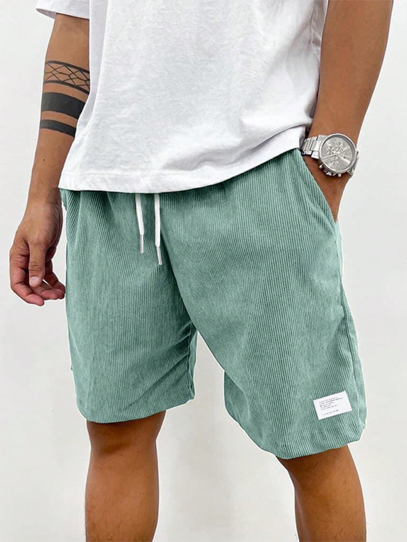 Zachary Men's Corduroy Shorts – Comfortable Stretch Fit with Timeless Style