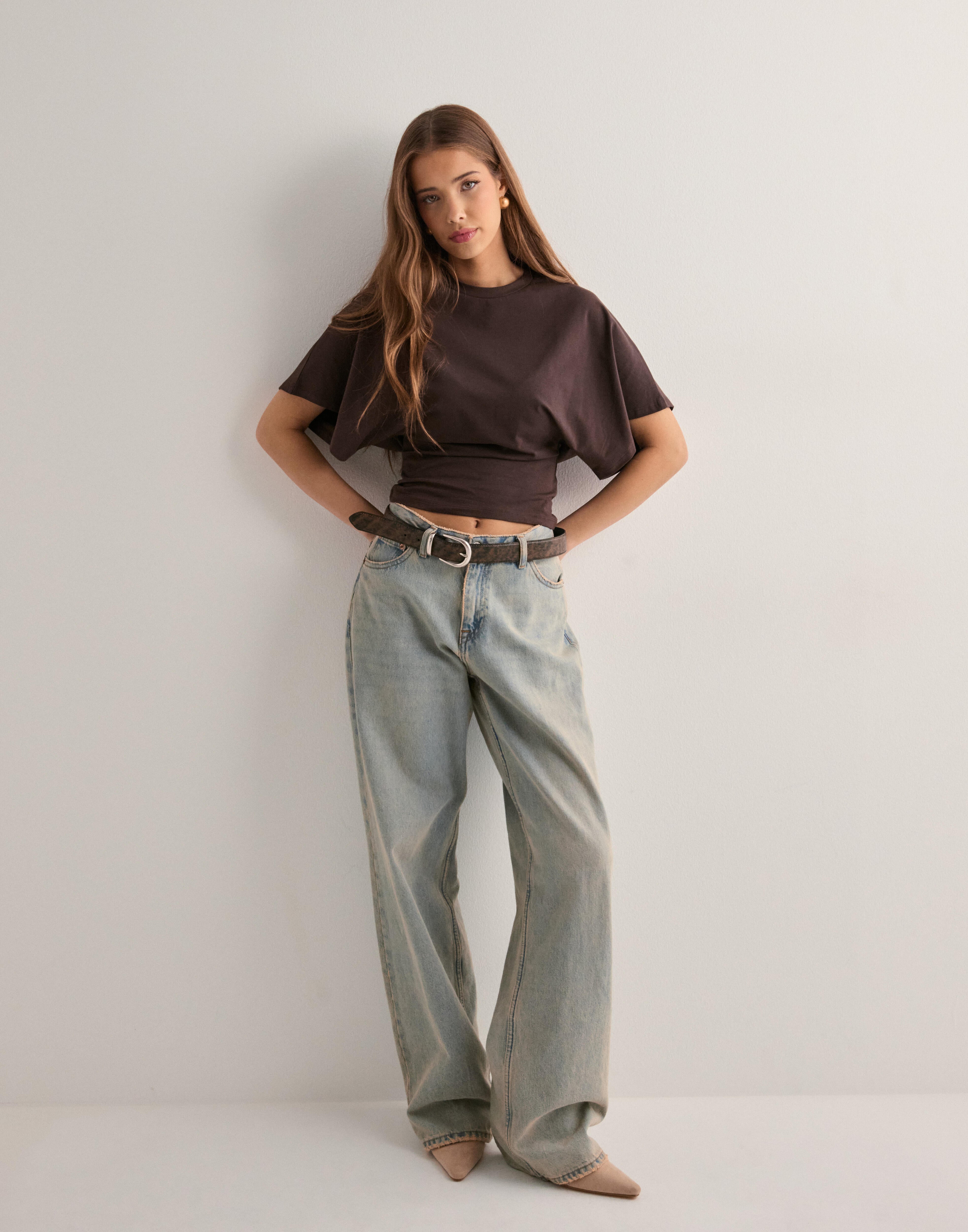 Isabelle Women's Flared Sleeve Fitted T-Shirt